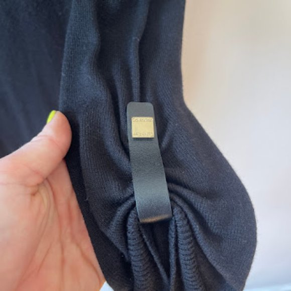 Calvin Klein Silk Blend Black Sweater - Picture 5 of 6